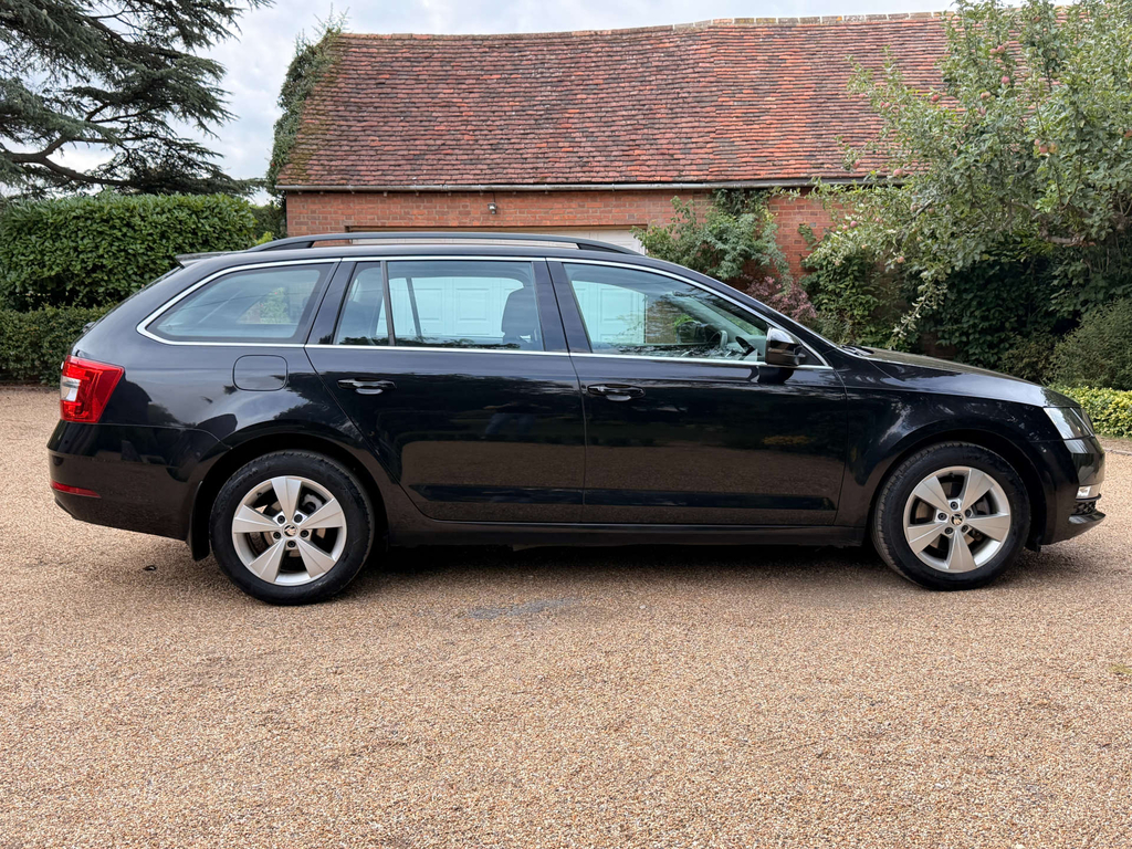 Skoda Octavia Se Technology Tsi Black #6