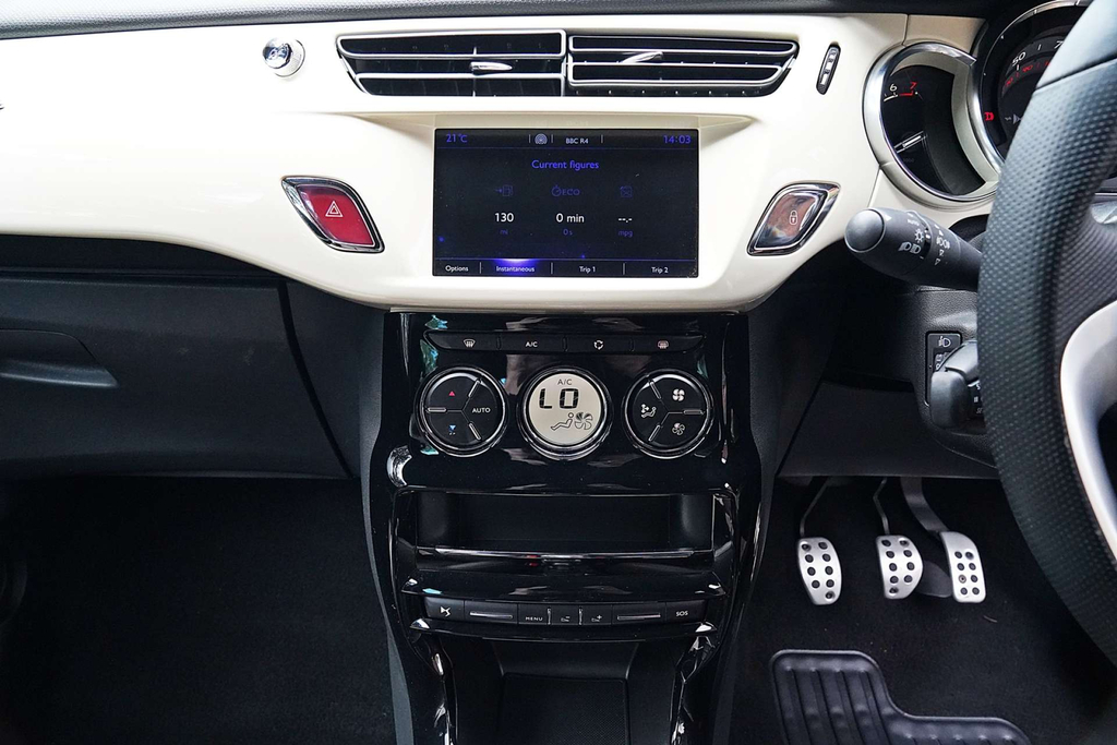 DS DS 3 For Sale In Upminster Red #19