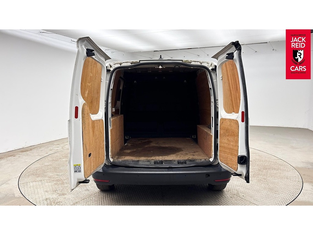 Volkswagen Caddy Mpv White #5