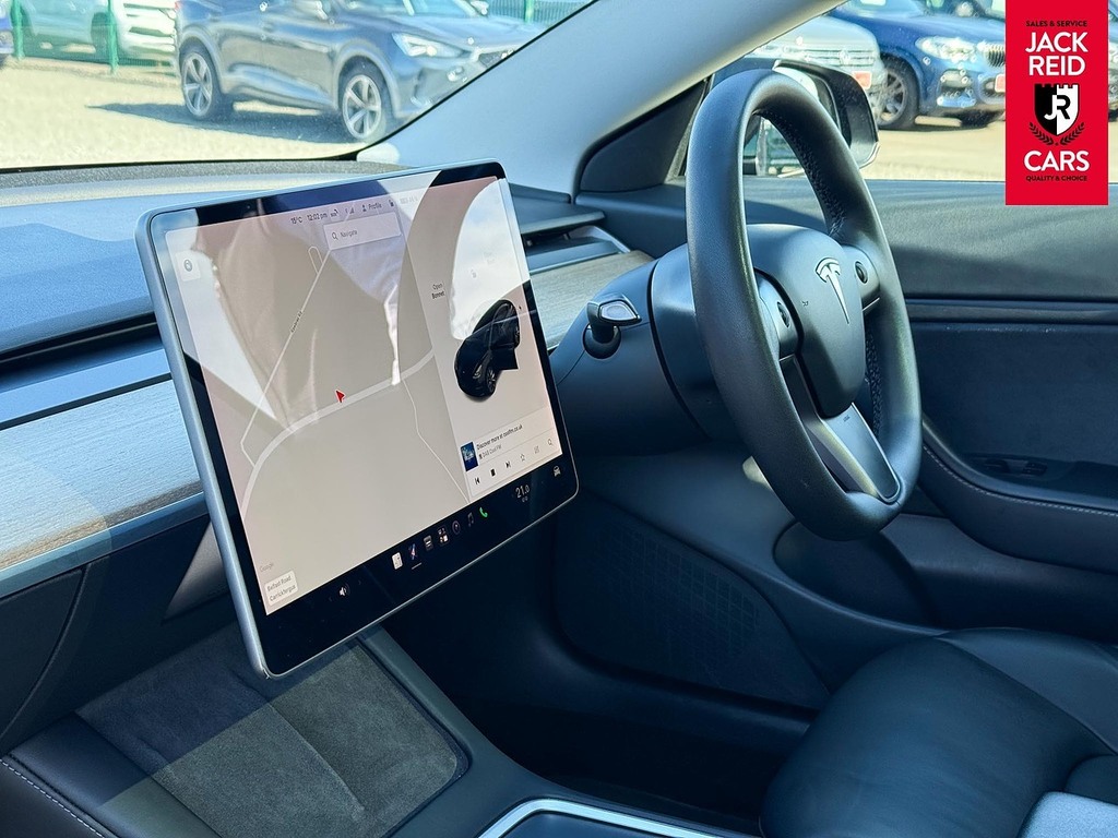 Tesla Model 3 Dual Motor Long Range Saloon 4 Grey #17