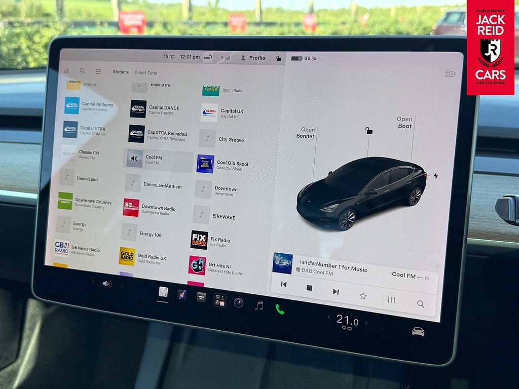 Tesla Model 3 Dual Motor Long Range Saloon 4 Grey #16