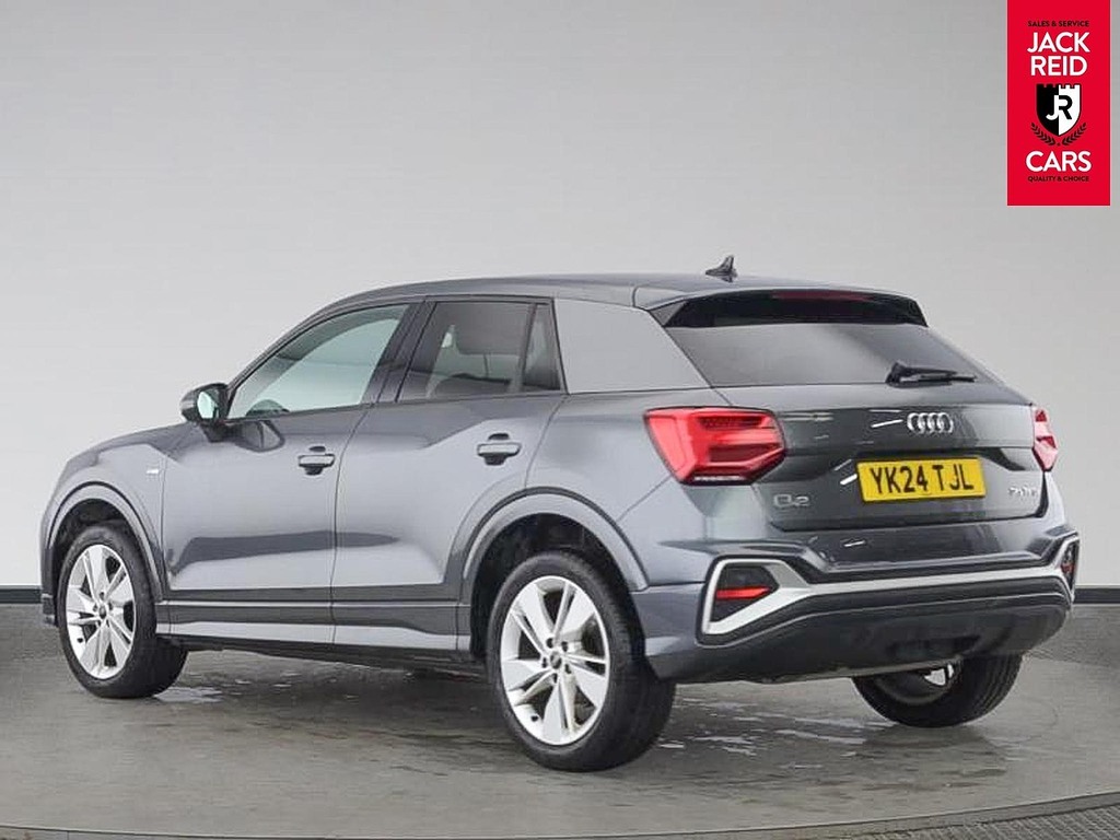 Audi Q2 35 Tfsi Black Edition S Tronic Black #5
