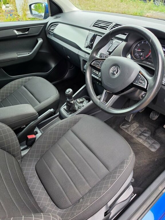Skoda Fabia Hatchback Silver #16