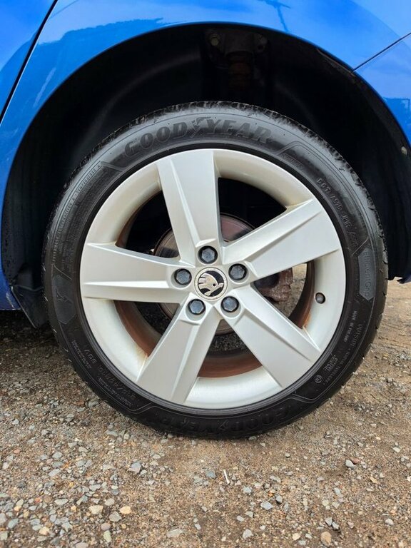Skoda Fabia Hatchback Silver #10