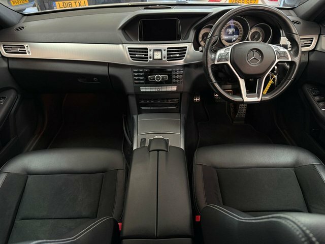 Mercedes-Benz E Class 2.1 E220 Bluetec Amg Line Estate G-tron Silver