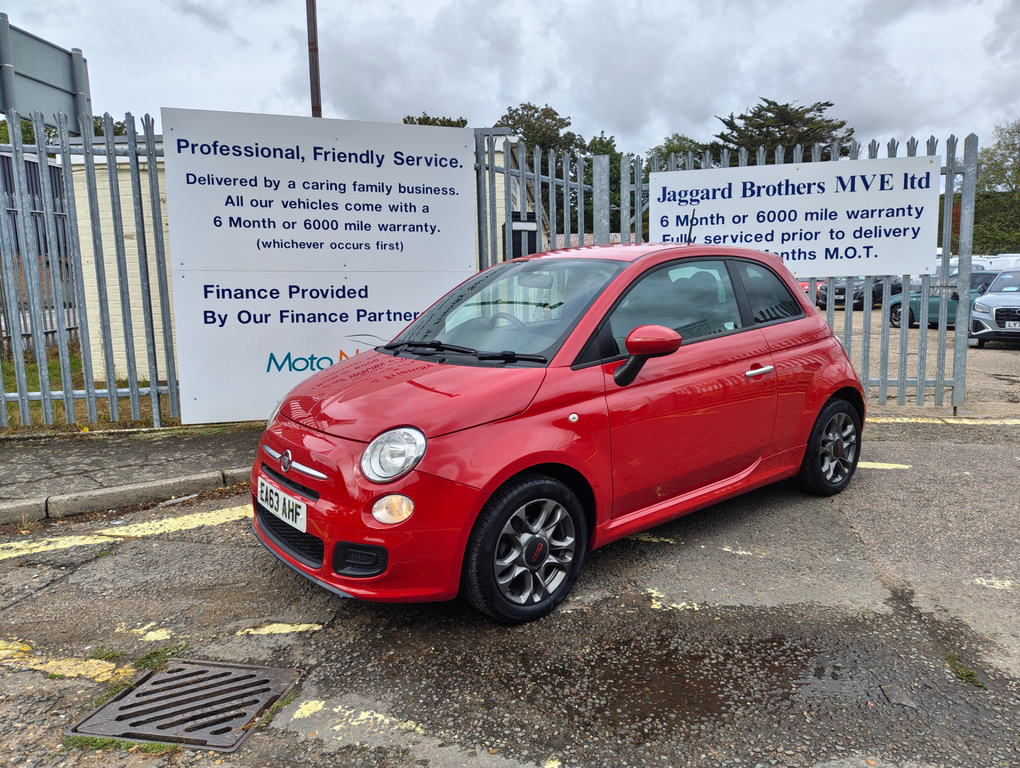 Fiat 500 S Red