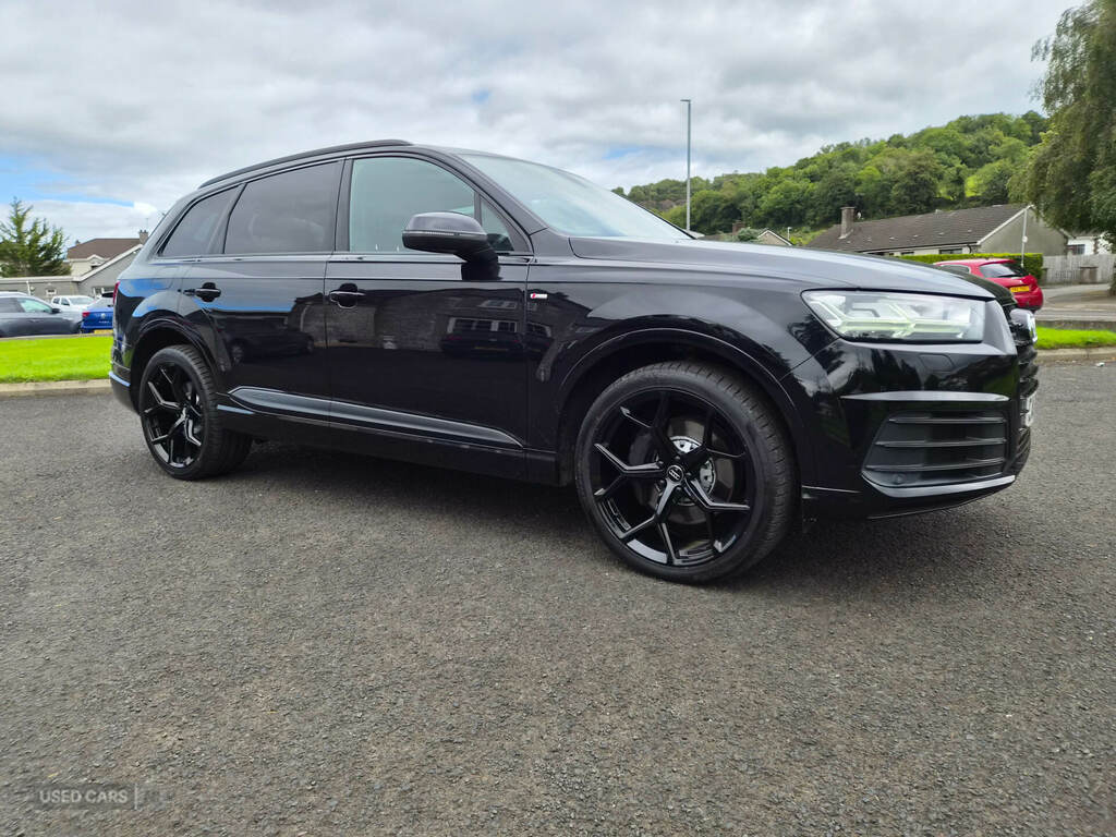 Audi Q7 3.0 Tdi 218 Quattro S Line Tip CA16XPX Black