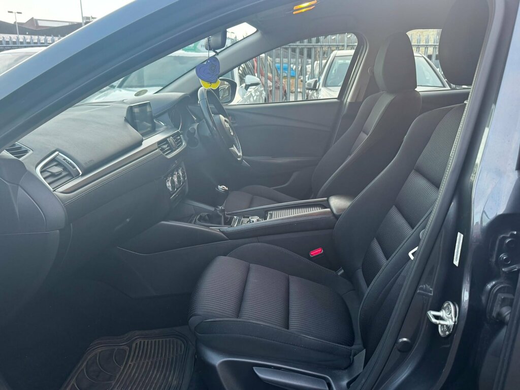 Mazda 6 Skyactiv-d Sport Nav Tourer Red #21