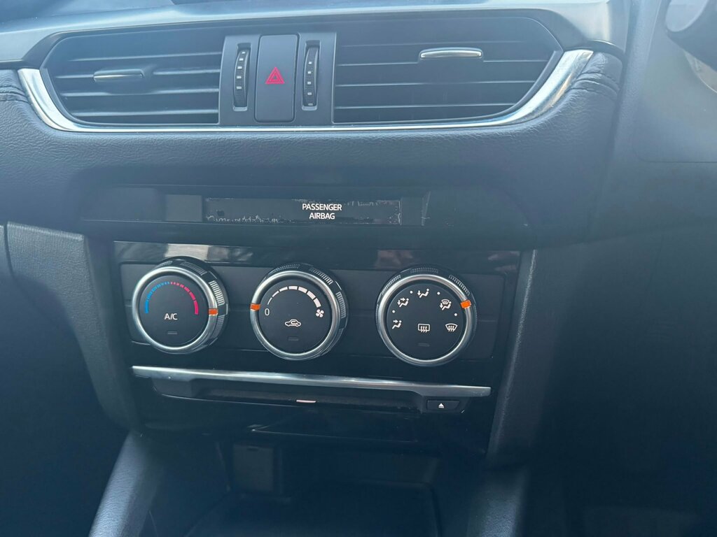 Mazda 6 Skyactiv-d Sport Nav Tourer Red #30