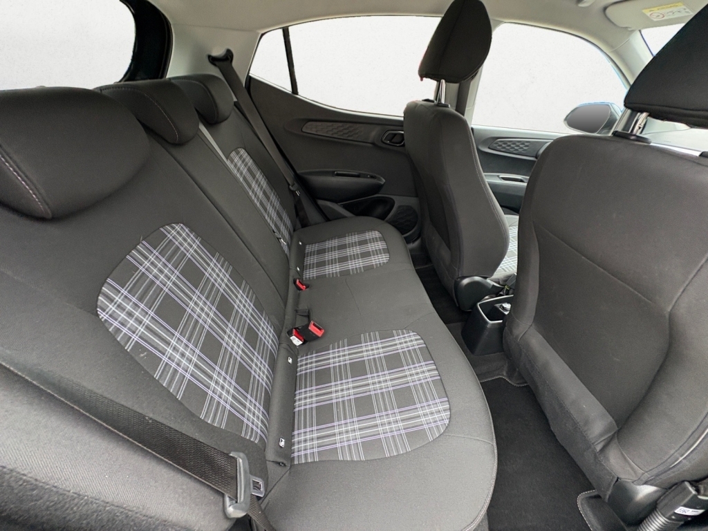 Hyundai I10 Hatchback Grey #10