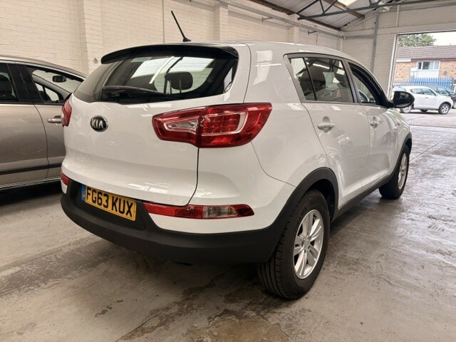 Kia Sportage 1.6 Gdi Ecodynamics 1 White #4