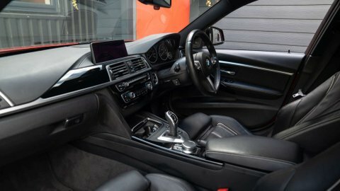 BMW 3 Series 2018 18 3.0 S6FNS Red #6