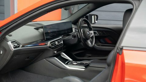 BMW 2 Series 2023 73 3.0 Red #5