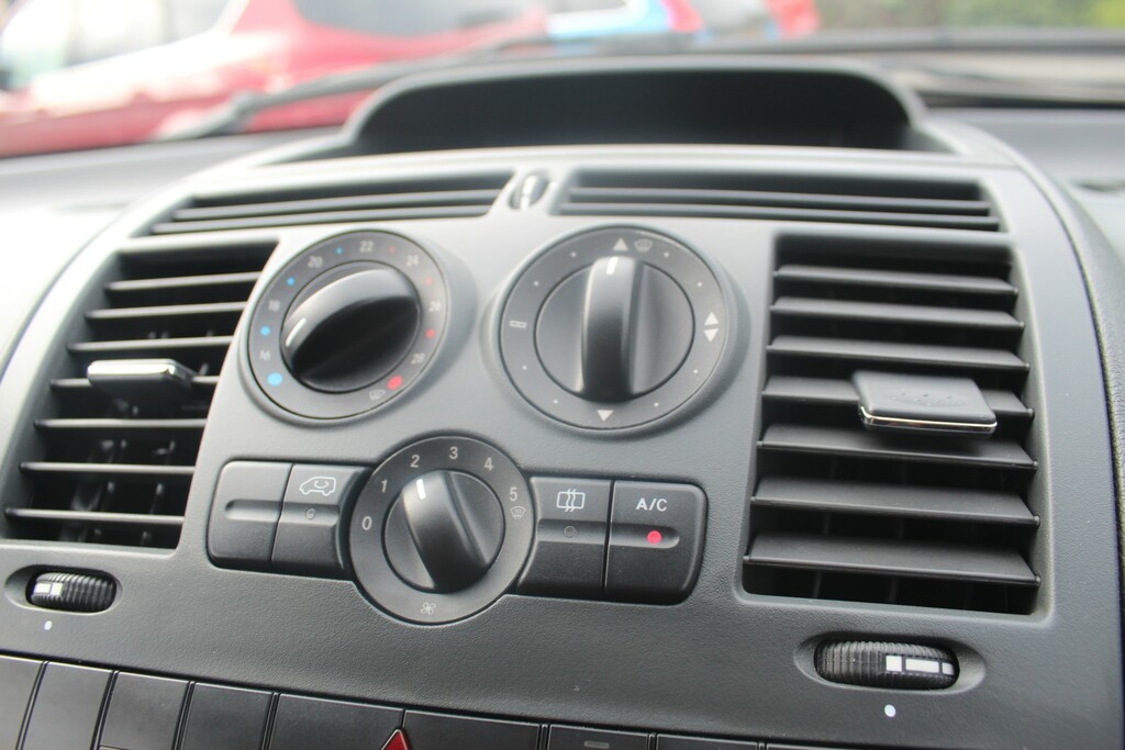 Mercedes-Benz Vito 1.6 111 Cdi Panel White #23