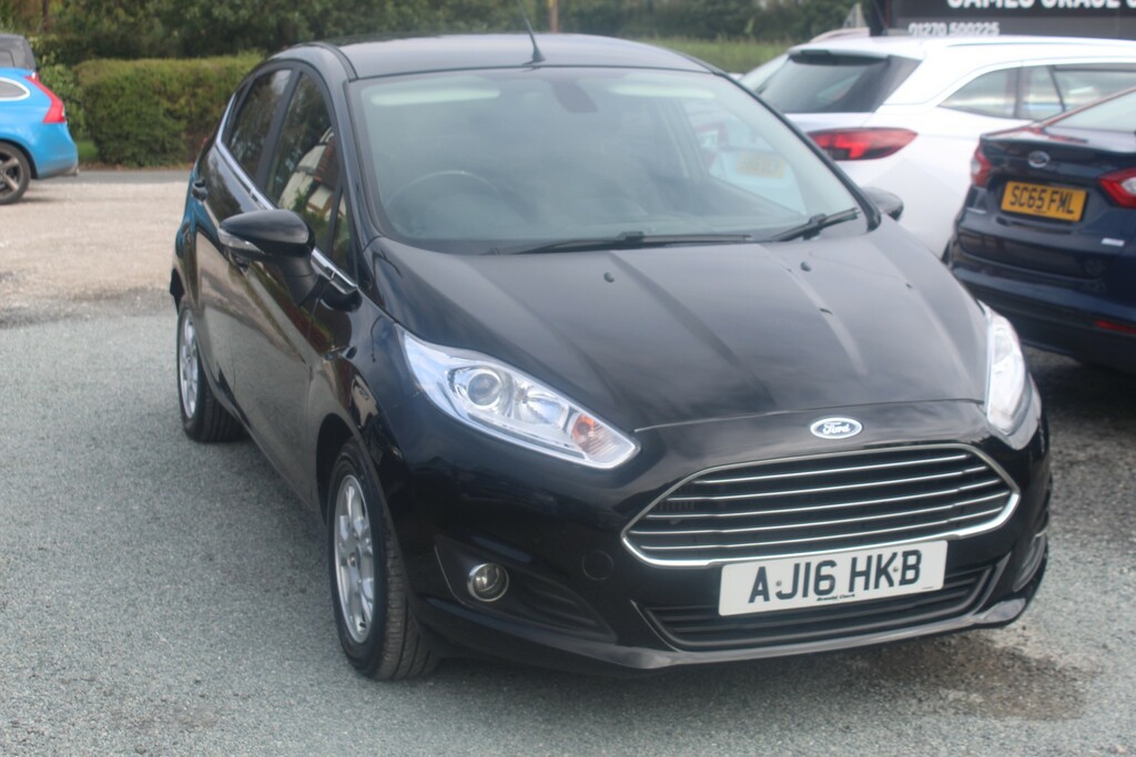 Ford Fiesta 1.5 Tdci Econetic Titanium Black
