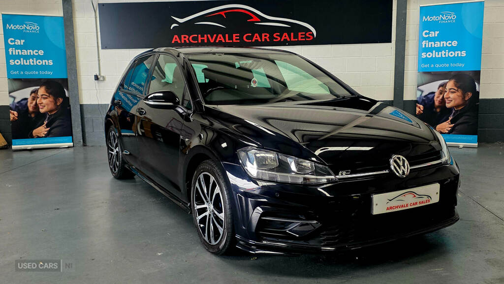 Volkswagen Golf 2.0 Tdi R-line Dsg Black #2