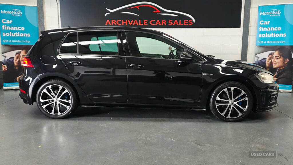 Volkswagen Golf 2.0 Tdi R-line Dsg Black #3