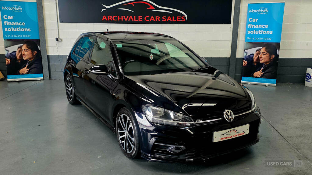 Volkswagen Golf 2.0 Tdi R-line Dsg Black