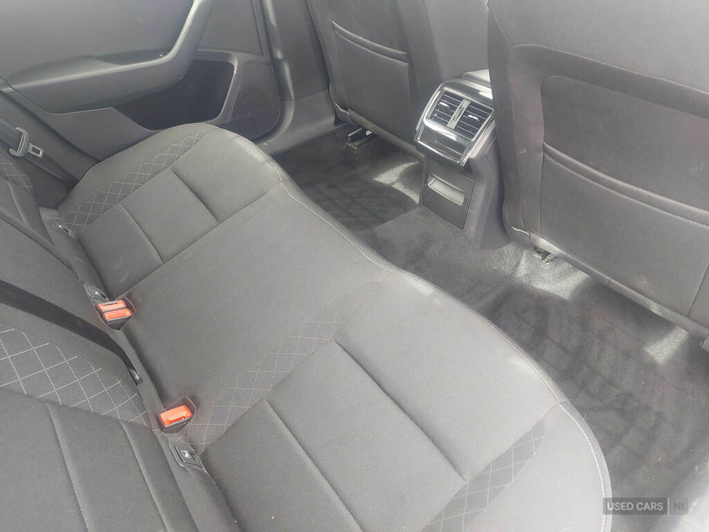 Skoda Superb 1.5 Tsi E-tec Se L Dsg Silver #8