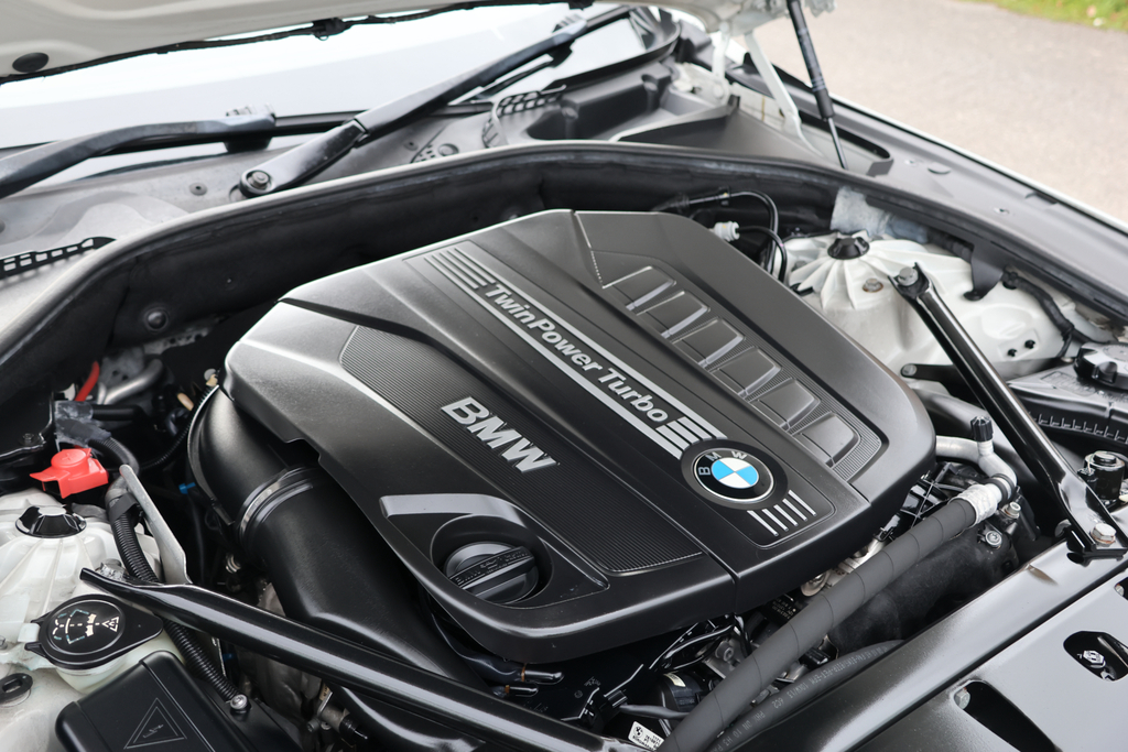 BMW 6 Series Convertible White #19