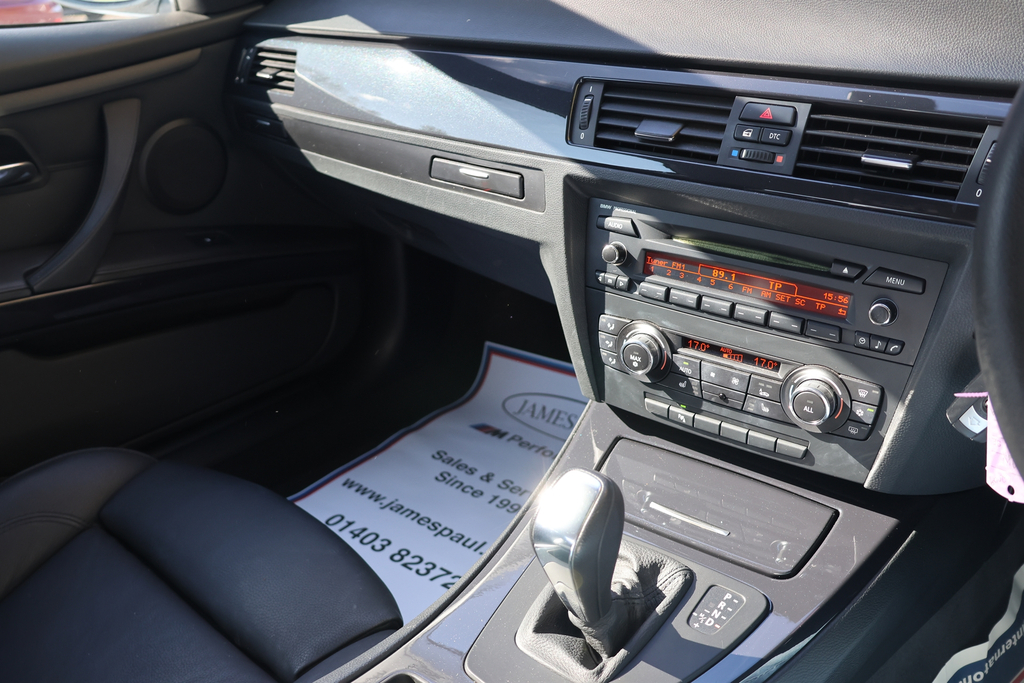 BMW 3 Series 320D Se Touring Black #26