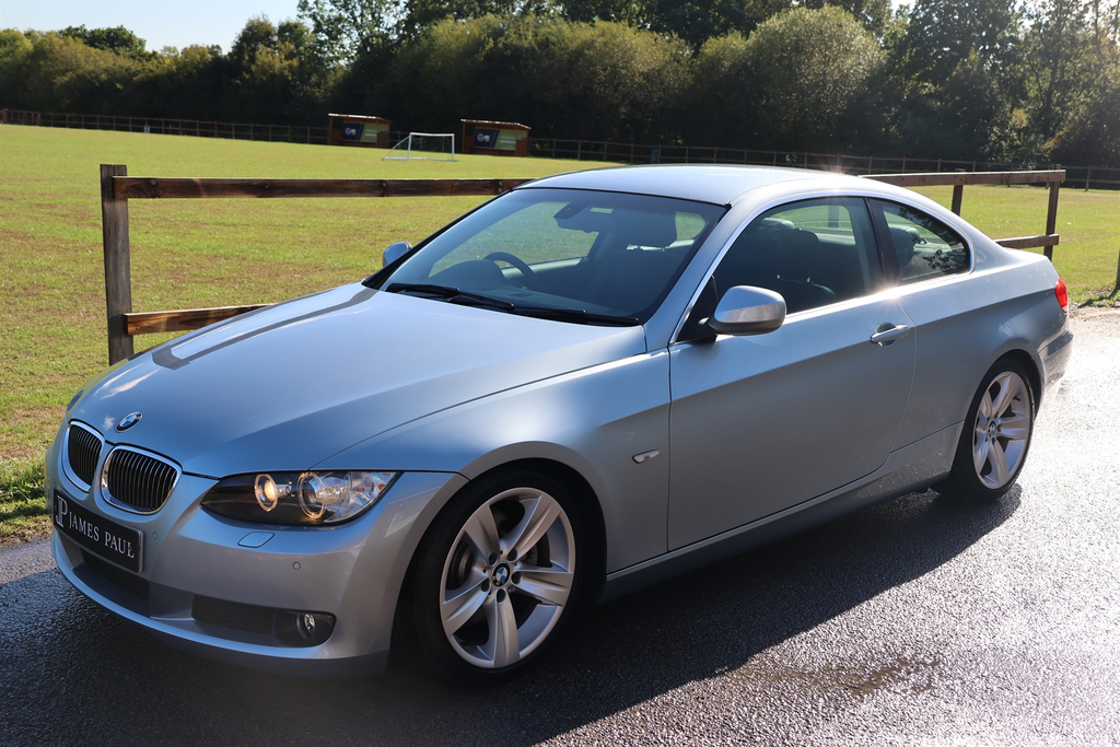 BMW 3 Series 320D Se Touring Black #27