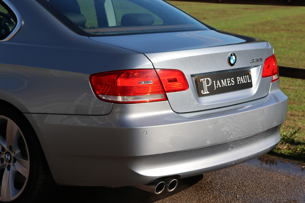BMW 3 Series 320D Se Touring Black #23