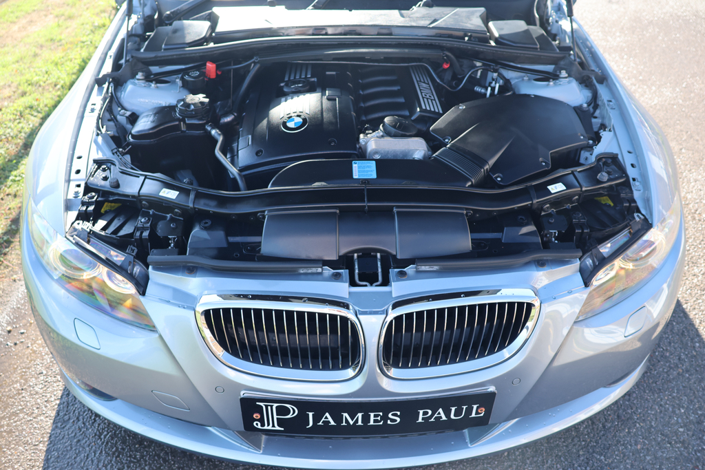 BMW 3 Series 320D Se Touring Black #22