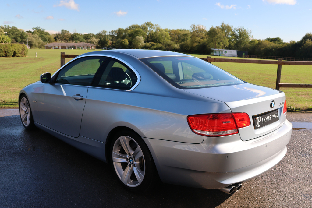 BMW 3 Series 320D Se Touring Black #13