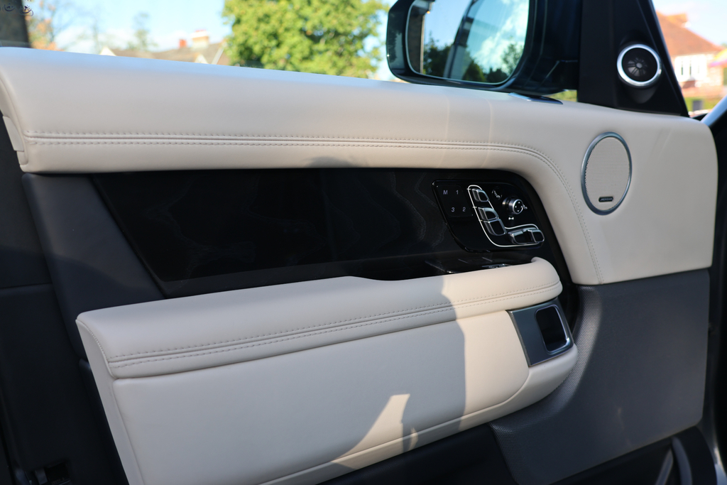 Land Rover Range Rover Range Rover Sv Dynamic V8 Sc Grey #29