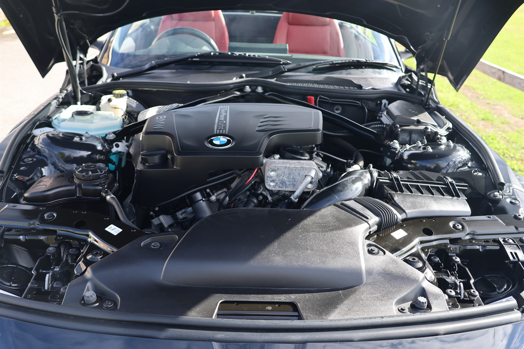 BMW Z4 20I Sdrive M Sport White #21