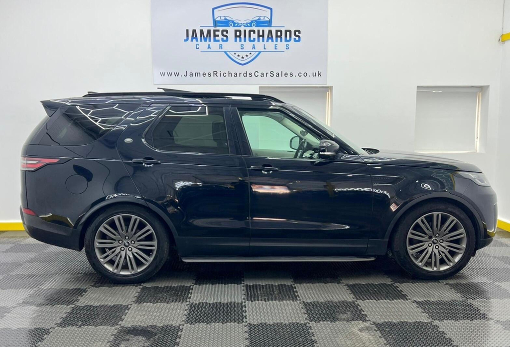 Land Rover Discovery Black #15