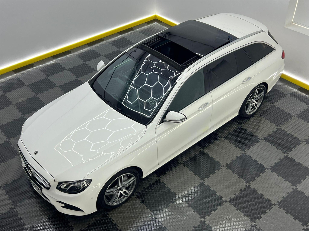 Mercedes-Benz E Class 2.0 D Amg Line Premium G-tronic Euro 6 Ss White #3