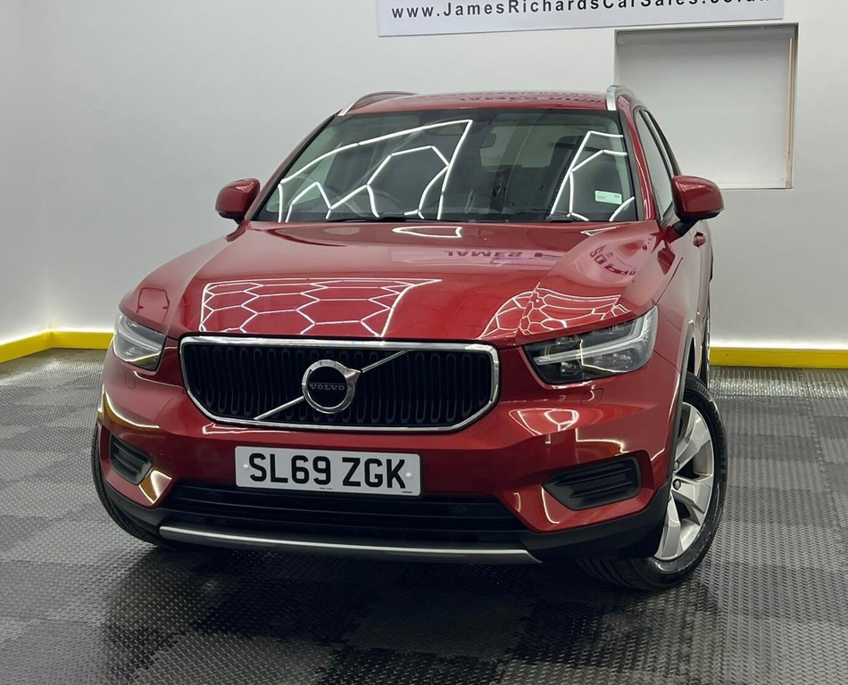 Volvo XC40 1.5L Momentum Red #6