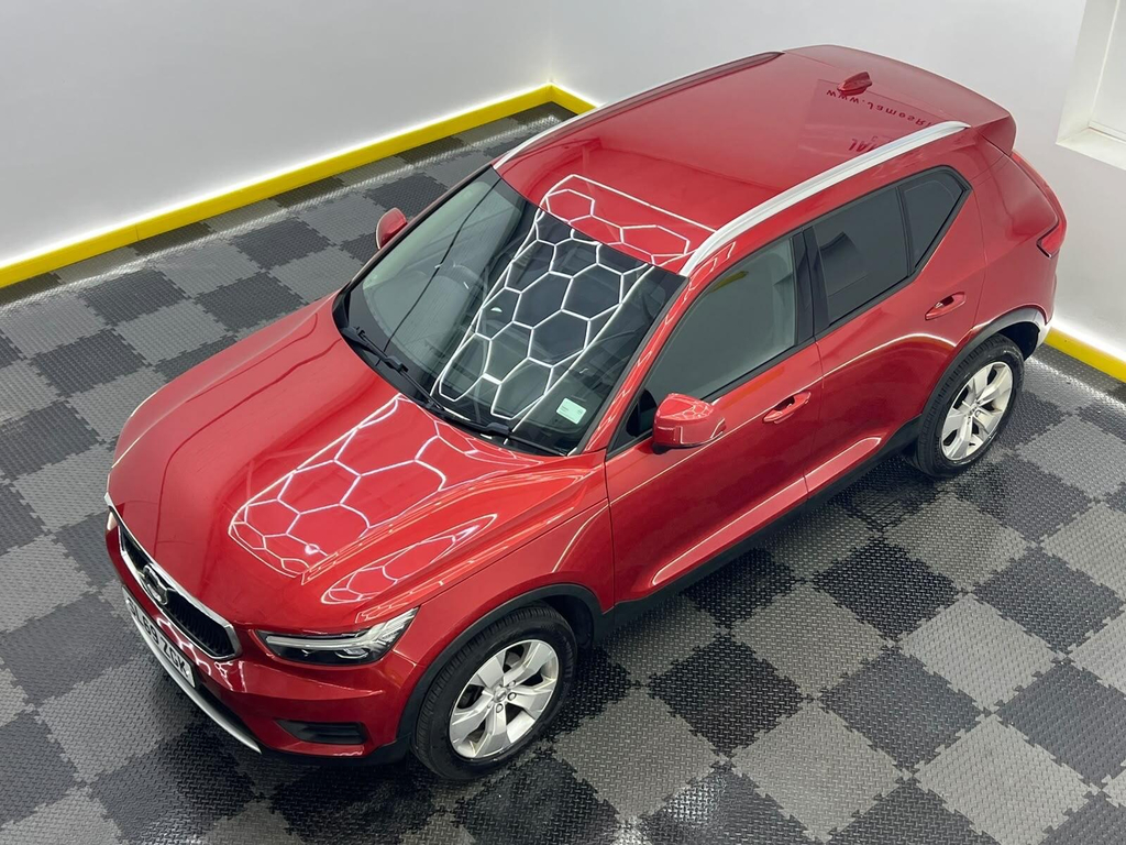 Volvo XC40 1.5L Momentum Red #3