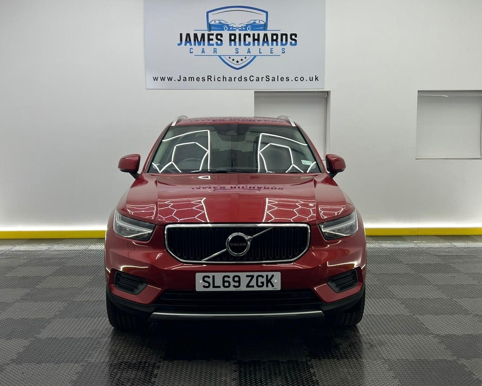 Volvo XC40 1.5L Momentum Red #2
