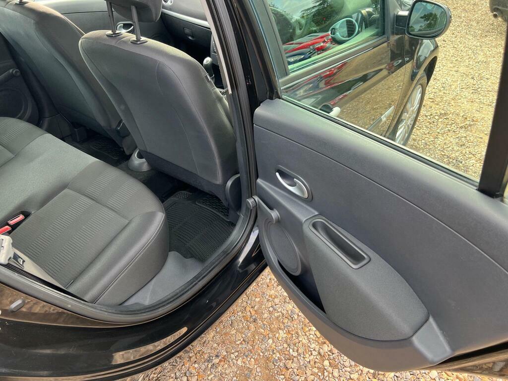 Renault Clio Clio Dynamique Tomtom 16V Black #16