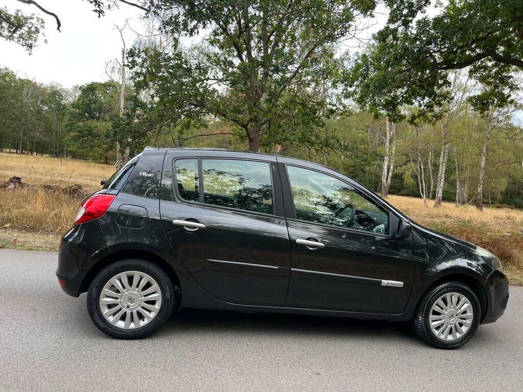 Renault Clio Clio Dynamique Tomtom 16V Black #8