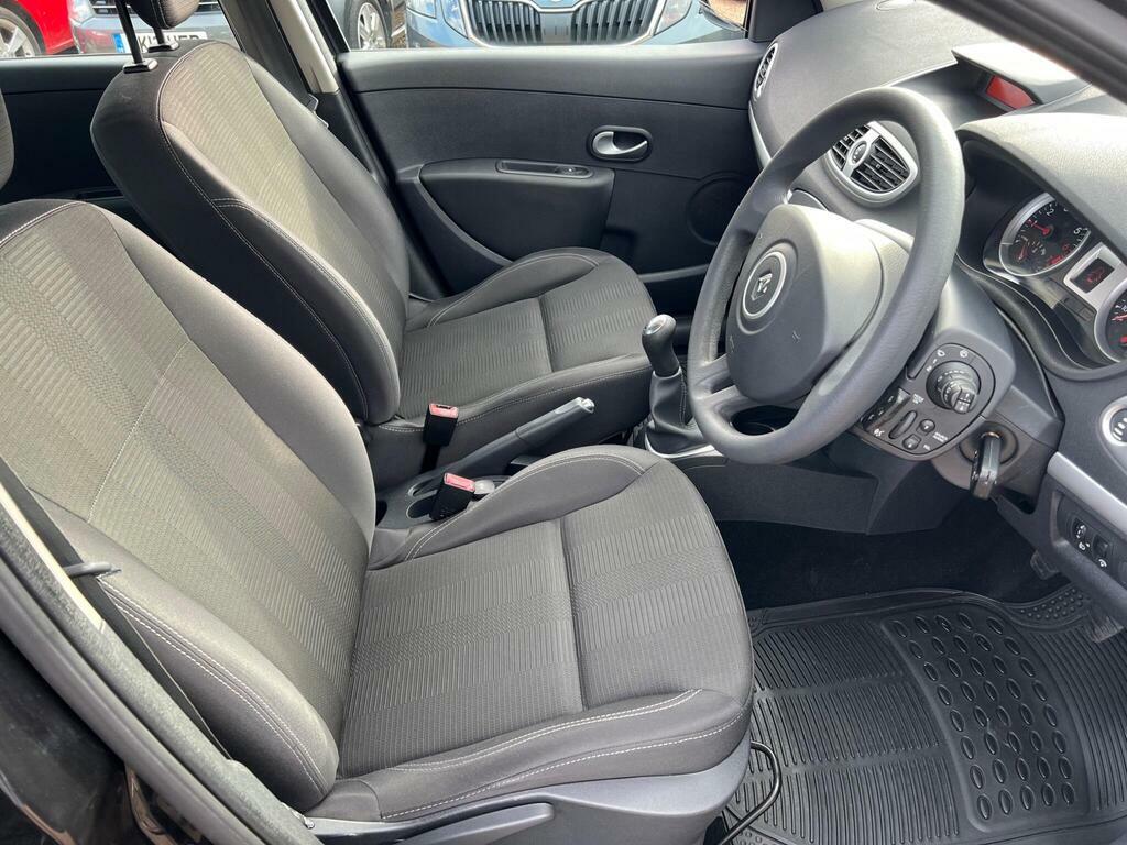 Renault Clio Clio Dynamique Tomtom 16V Black #14