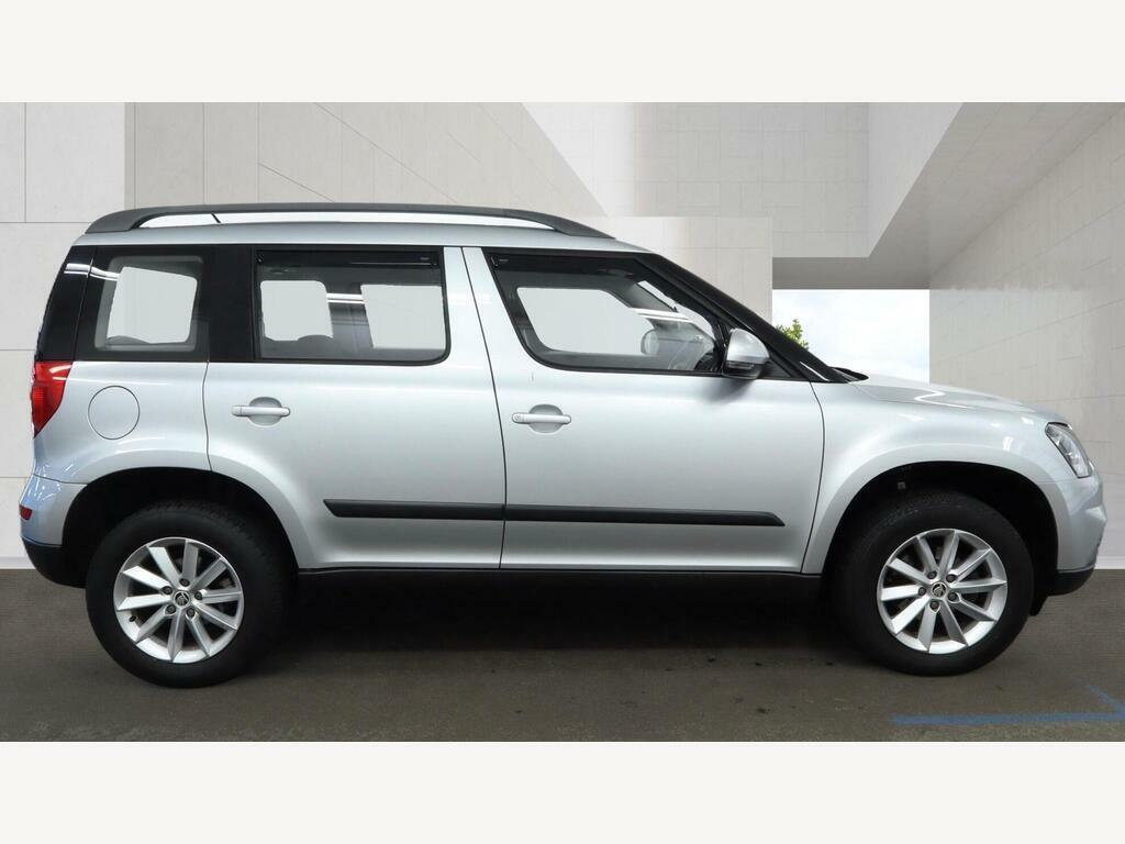 Skoda Yeti 2.0 Tdi S Outdoor Euro 5 Silver #4