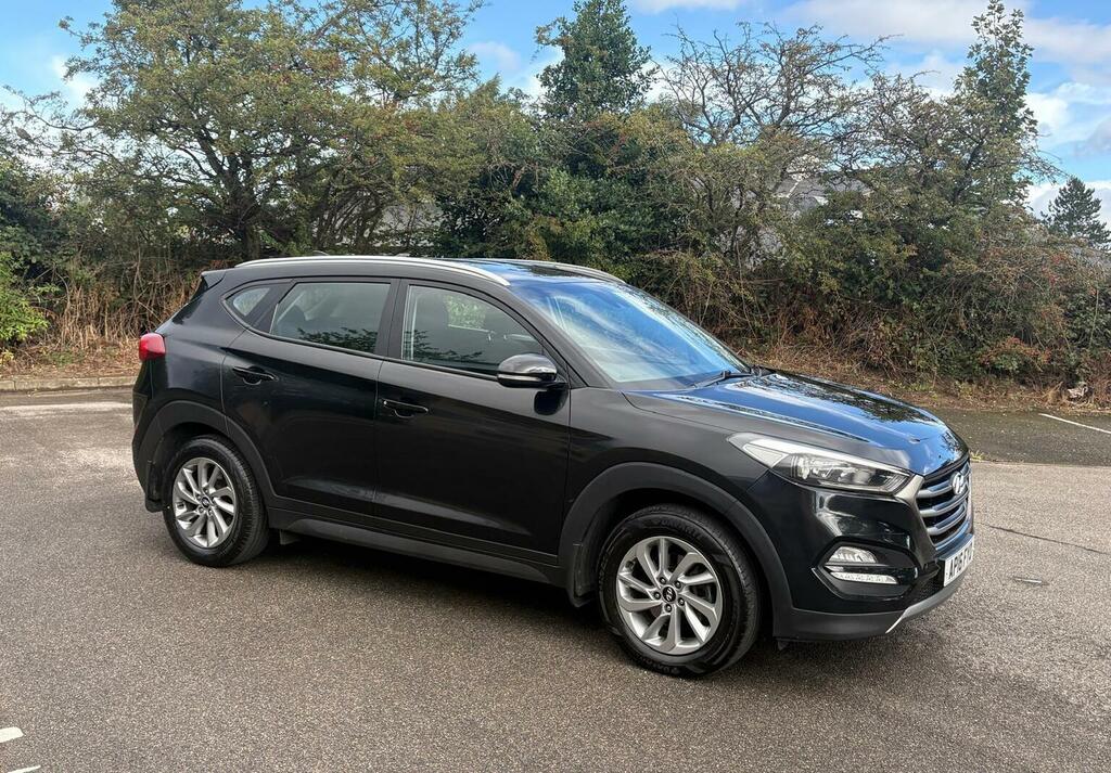 Hyundai Tucson 1.7 Crdi Blue Drive Se Nav Euro 6 Ss Black #6