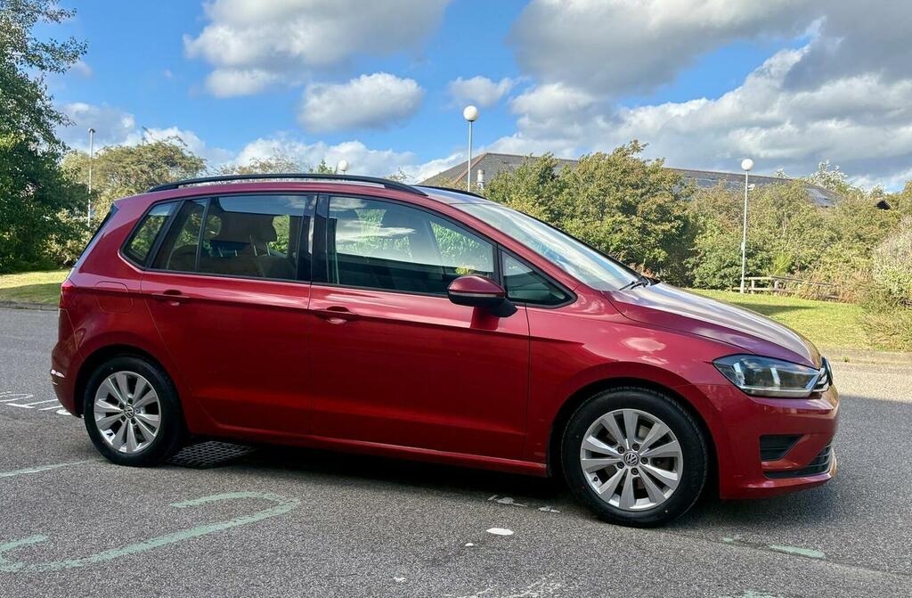 Volkswagen Golf SV 1.6 Tdi Bluemotion Tech Se Dsg Euro 6 Ss Red #5