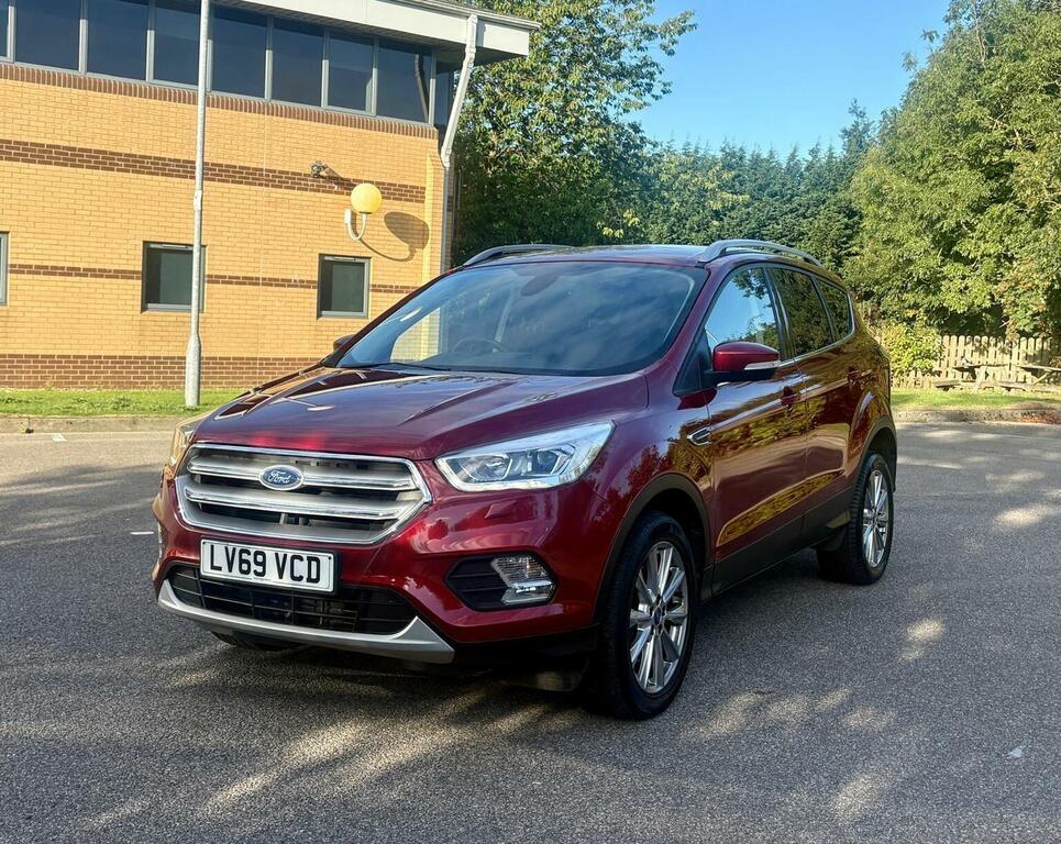 Ford Kuga 2.0 Tdci Ecoblue Titanium Edition Euro 6 Ss Red #2