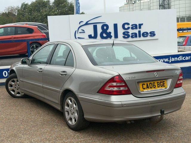 Mercedes-Benz C Class 2.1 C220 Cdi Elegance Se Saloon Silver #4
