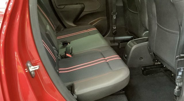 Vauxhall Crossland X Griffin White #9