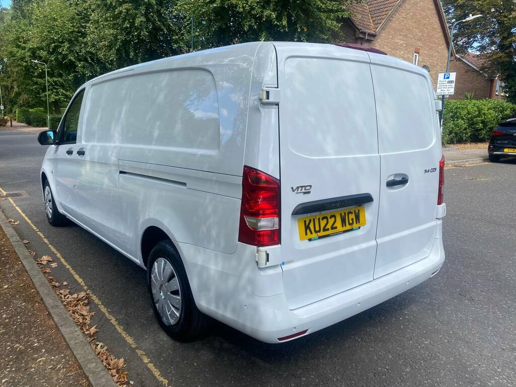 Mercedes-Benz Vito 114Cdi Progressive Van 9G-tronic White #4