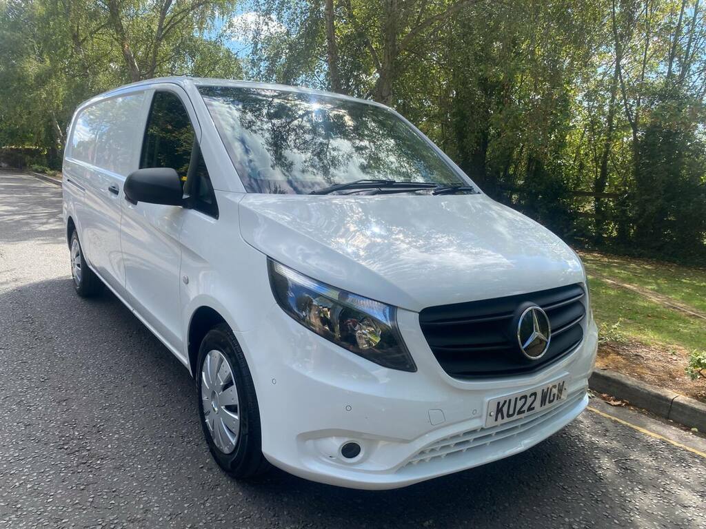Mercedes-Benz Vito 114Cdi Progressive Van 9G-tronic White