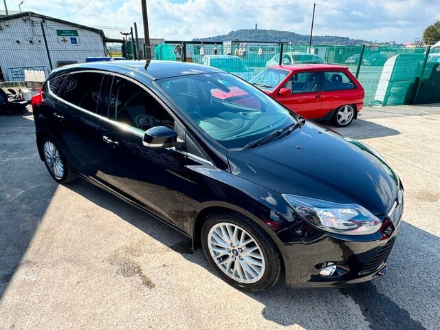 Ford Focus Ecoboost Zetec Hatchback PFZ6118 Black #5