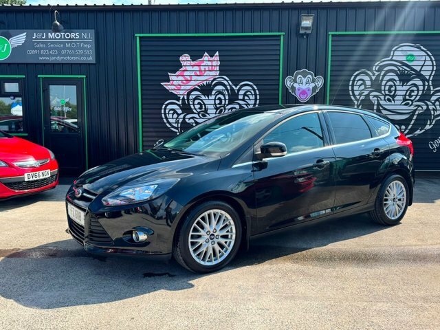 Ford Focus Ecoboost Zetec Hatchback PFZ6118 Black