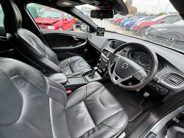Volvo V40 D4 R-design Nav Plus Grey #16